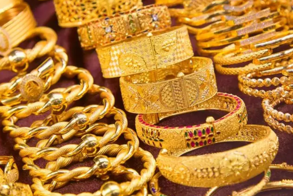 Gold Rate Increased 80 Rupees Today April 30 Details
